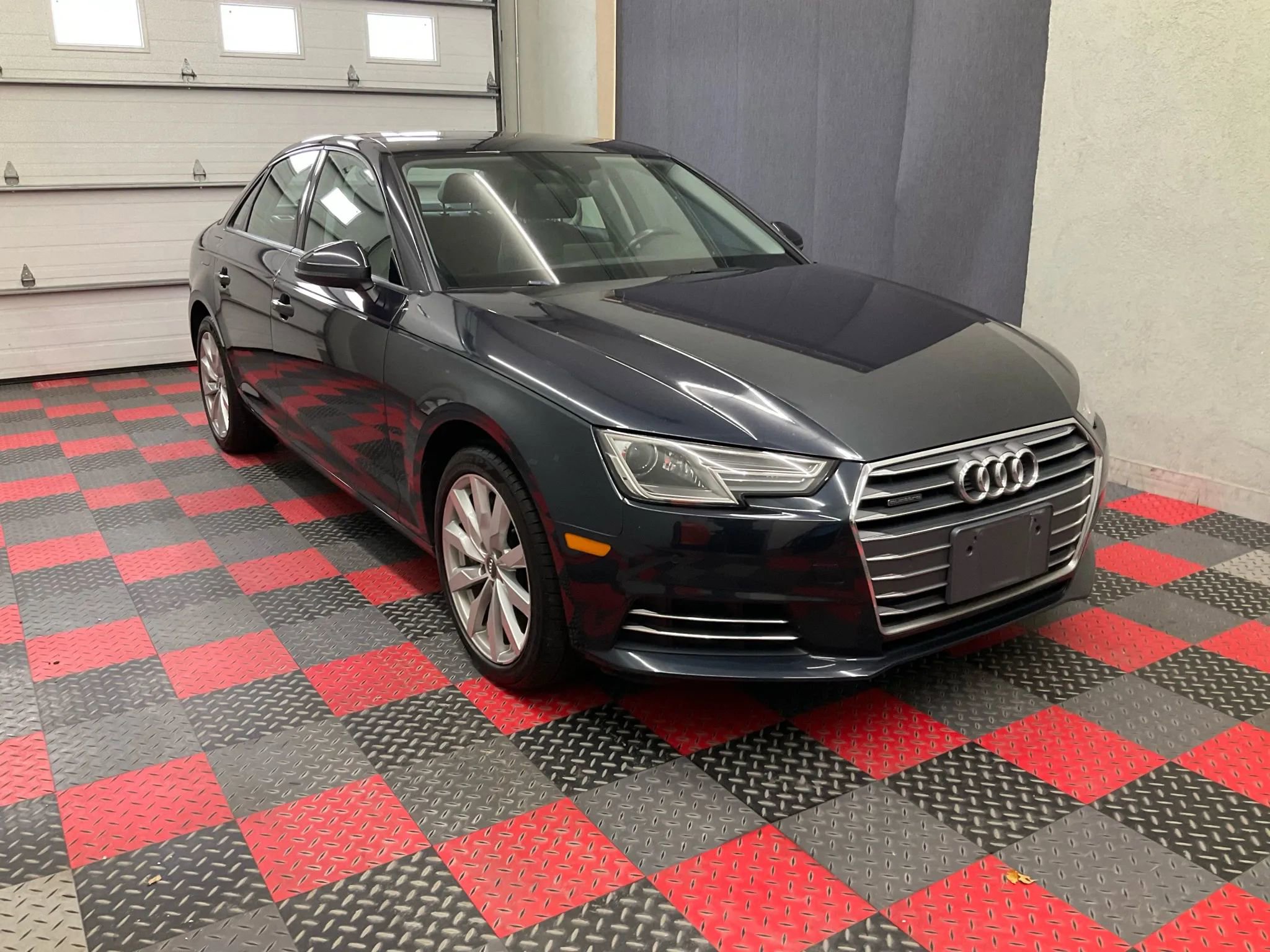Used 2017 Audi A4 2.0T Premium image 1