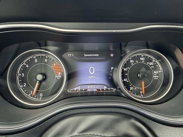 Used 2019 Jeep Cherokee Trailhawk w/ Cold Weather Group image 29