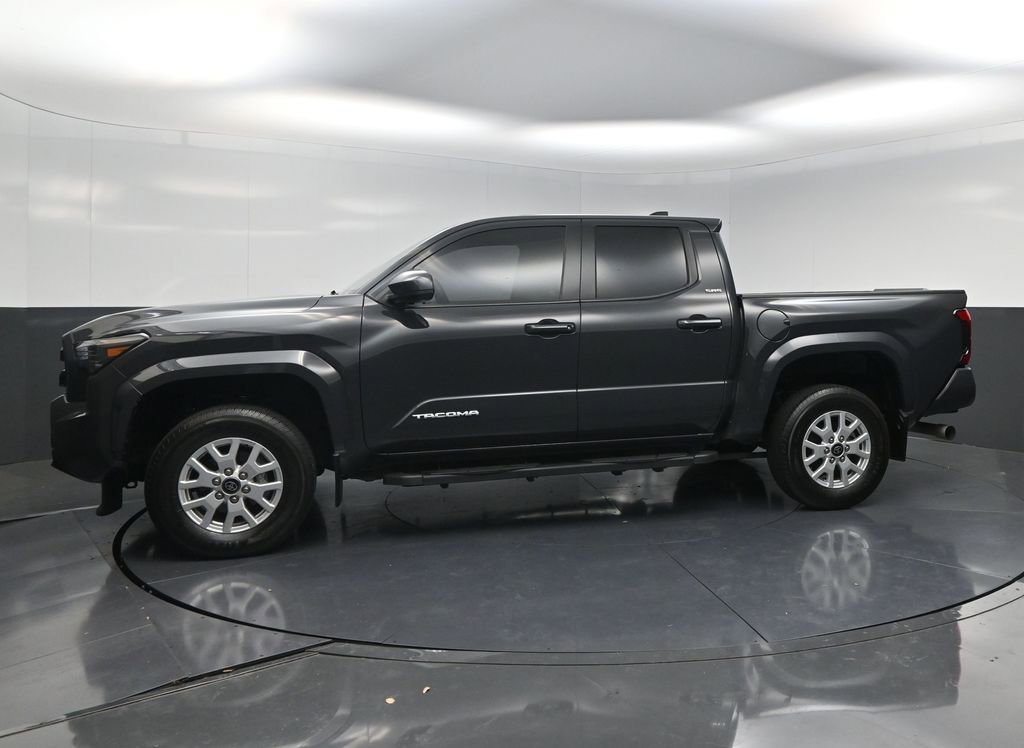 Used 2024 Toyota Tacoma SR5 RWD image 3