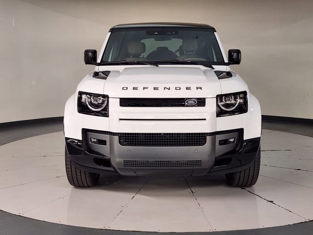 New 2026 Land Rover Defender 110 V8 image 9