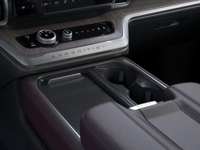 New 2026 Ford Expedition Platinum AWD/4WD image 15