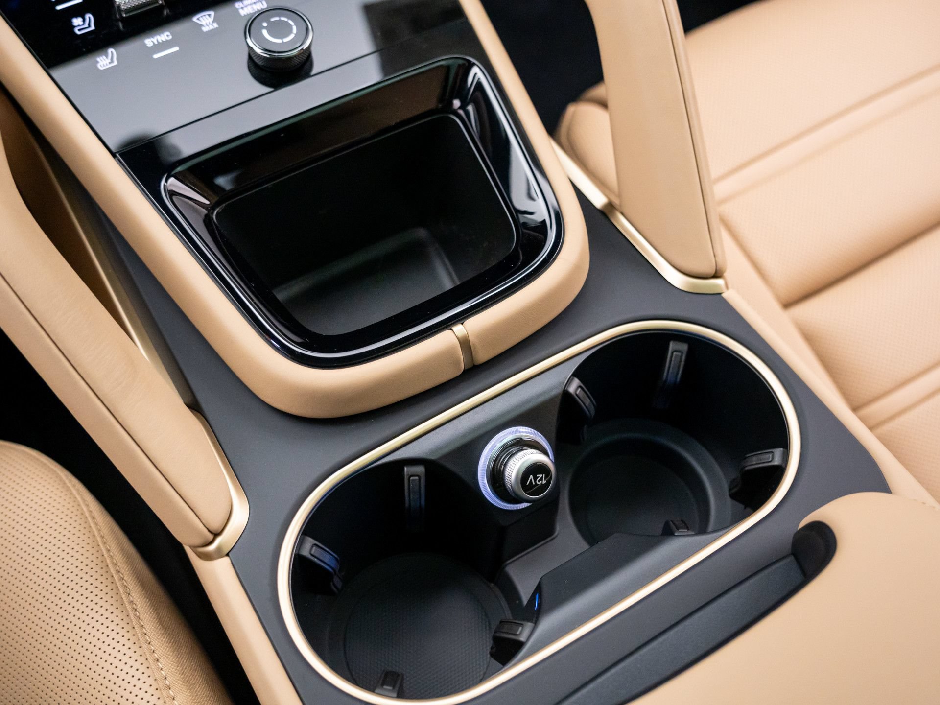 New 2026 Porsche Cayenne Coupe AWD/4WD image 29