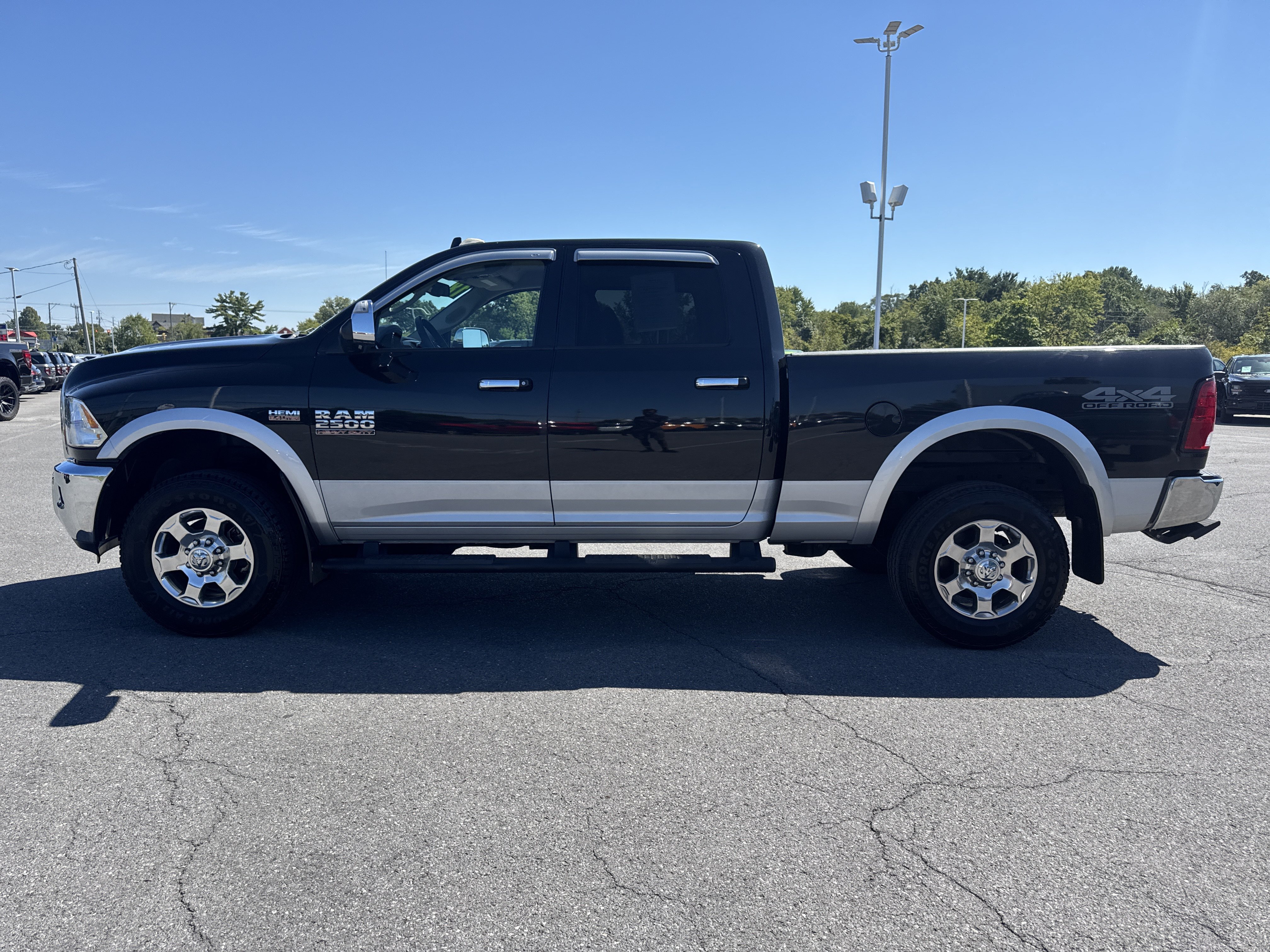 Used 2018 RAM 2500 Big Horn w/ Harvest Edition AWD/4WD image 9