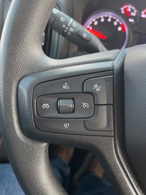 Used 2024 Chevrolet Silverado 1500 Custom image 17