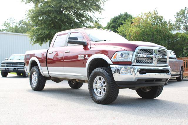 Used 2018 RAM 2500 Laramie AWD/4WD image 3