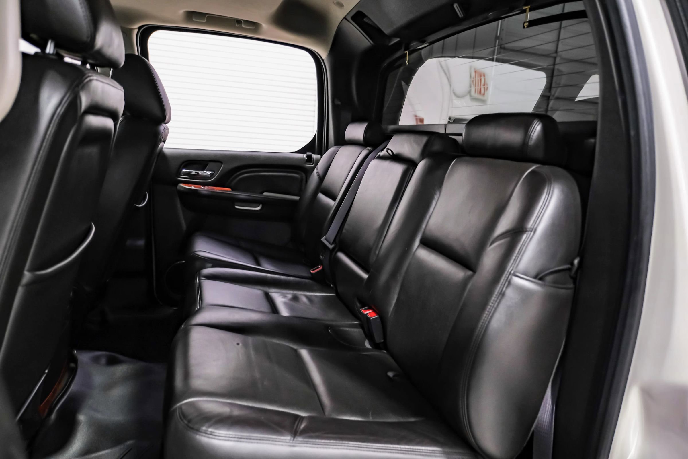 Used 2013 Cadillac Escalade EXT Premium AWD/4WD image 15