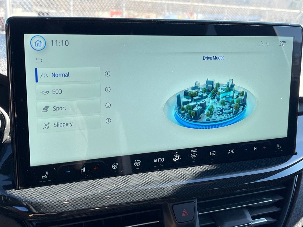 New 2026 Ford Escape ST-Line w/ Tech Pack #1 image 12