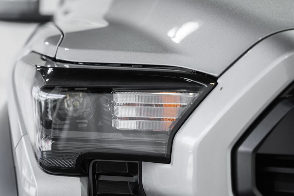 New 2026 Toyota Tacoma TRD Off-Road AWD/4WD image 11