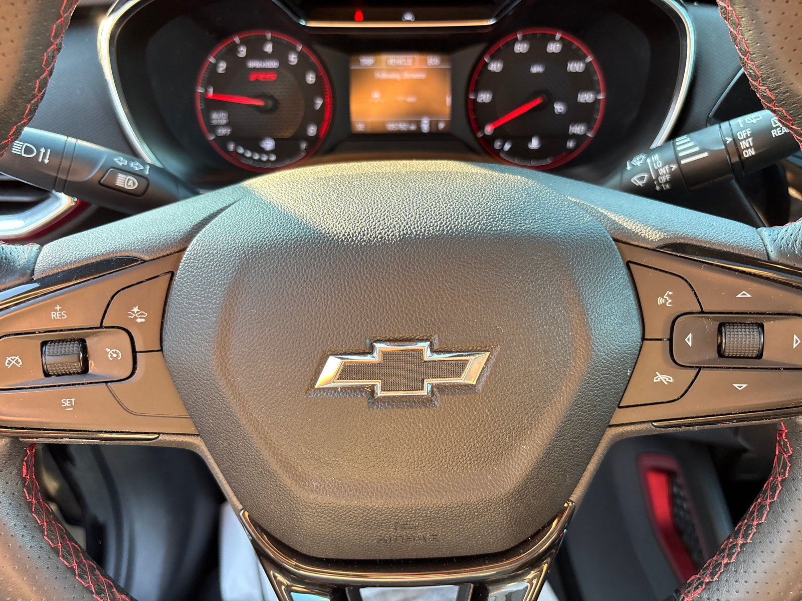 Used 2021 Chevrolet TrailBlazer RS w/ Sun and Liftgate Package FWD image 16