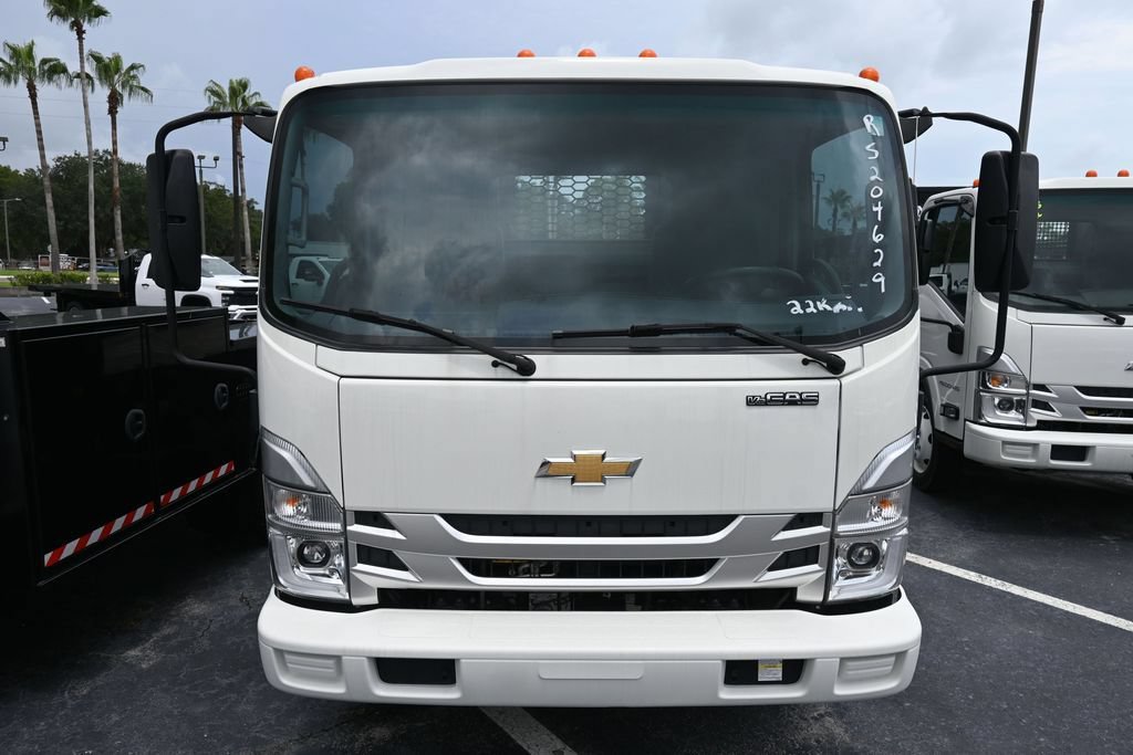 Used 2024 Chevrolet Low Cab Forward RWD image 5