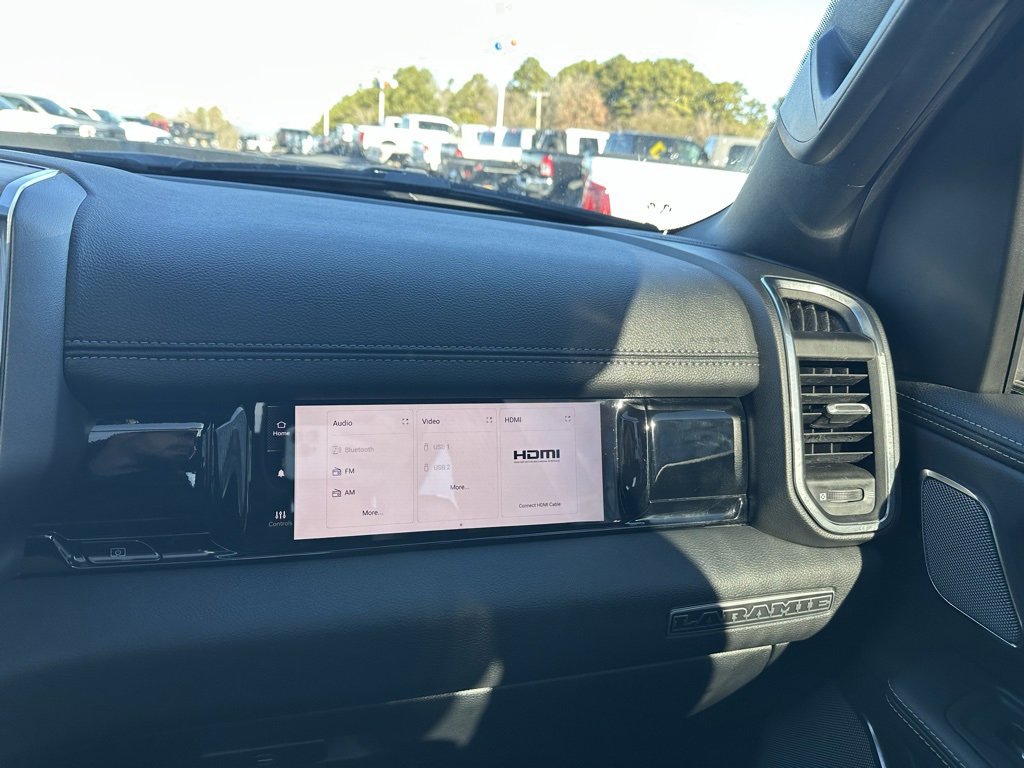 Used 2025 RAM 1500 Laramie w/ Night Edition image 16