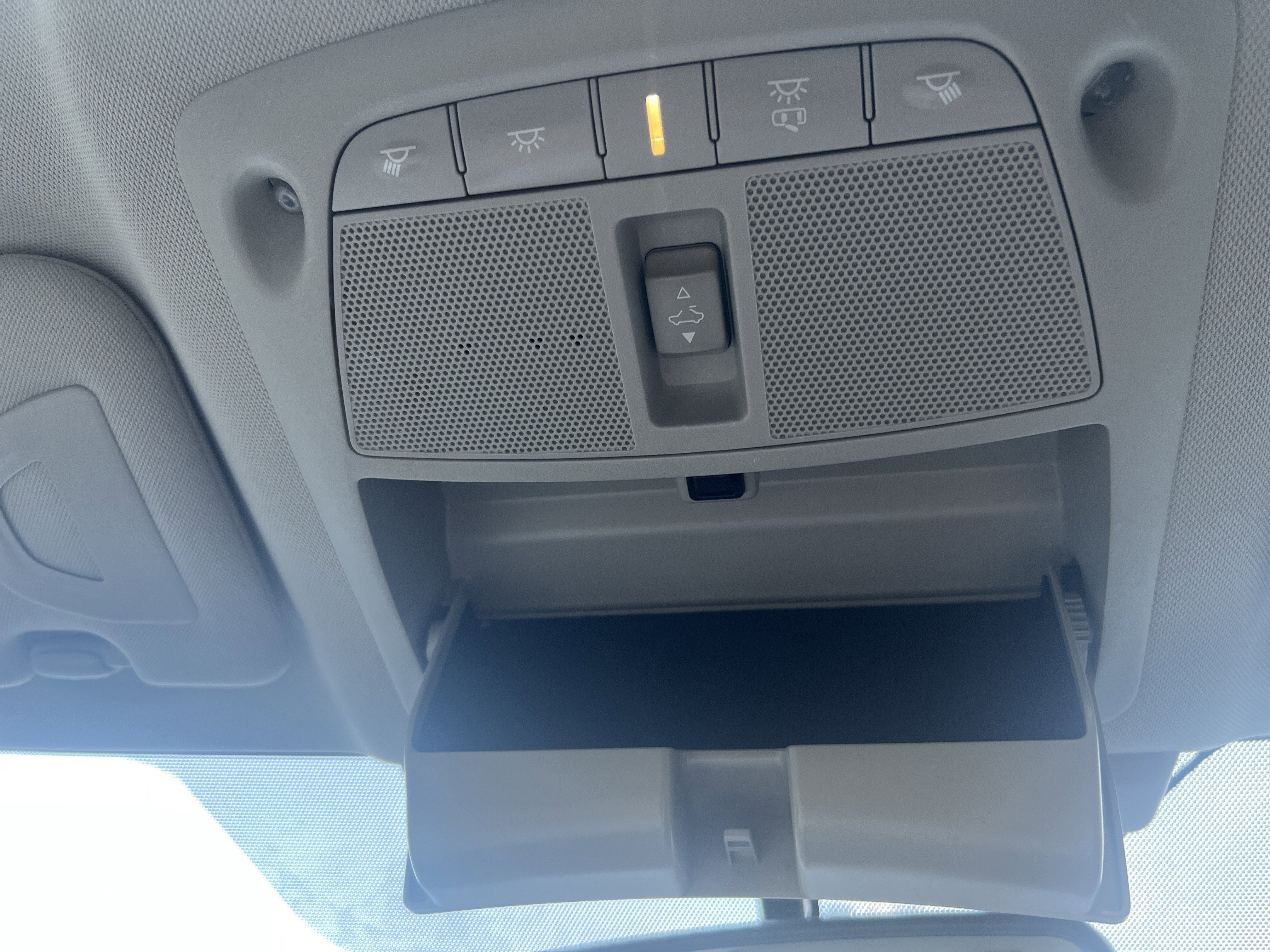 Used 2014 INFINITI Q50 Premium w/ All Weather Package image 22