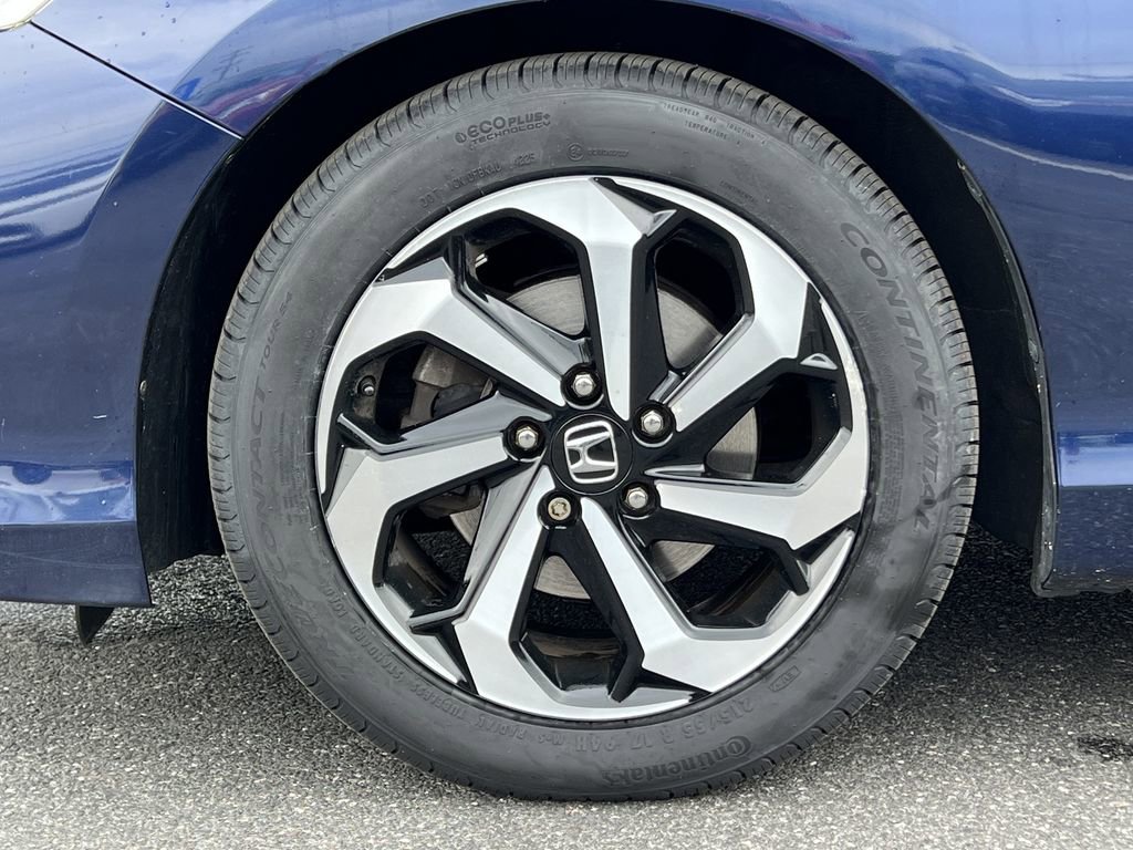 Used 2017 Honda Accord EX-L image 6
