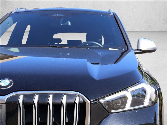 Used 2023 BMW X1 xDrive28i w/ Premium Package AWD/4WD image 2