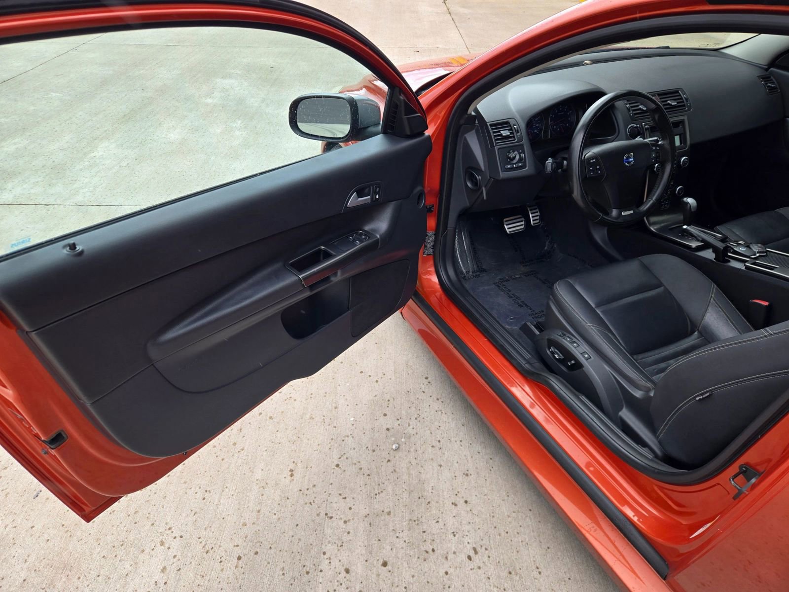 Used 2011 Volvo C30 image 10