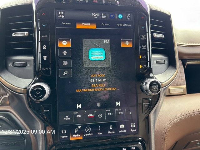 Used 2022 RAM 2500 Limited image 14