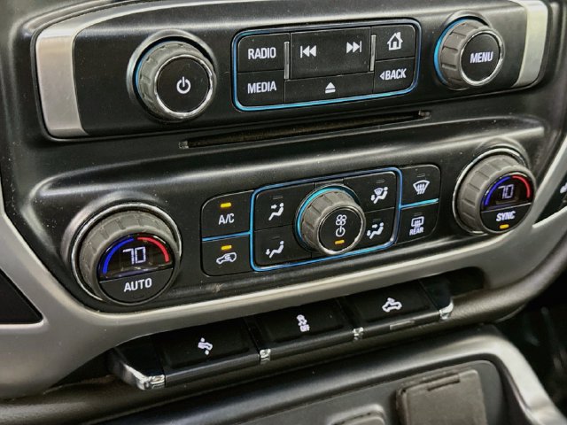 Used 2018 GMC Sierra 1500 SLT w/ SLT Premium Package AWD/4WD image 16
