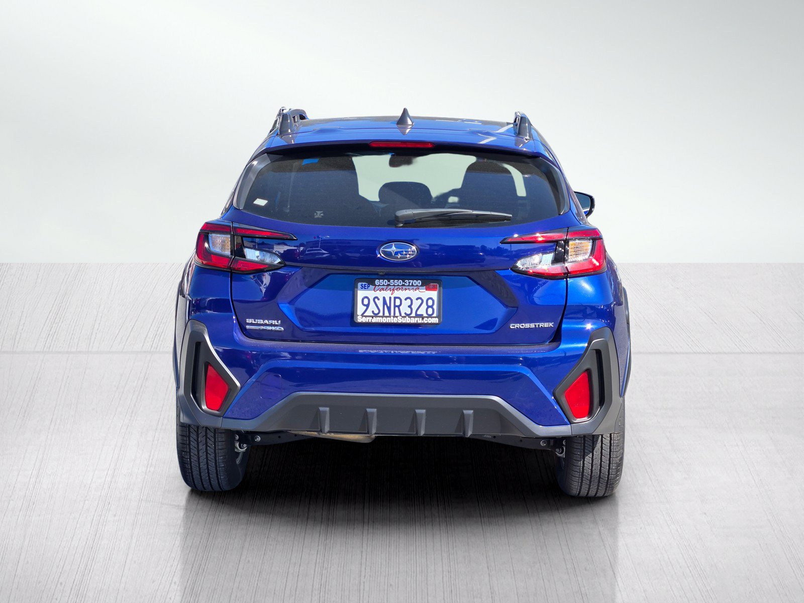 Used 2025 Subaru Crosstrek 2.5i Premium AWD/4WD image 5