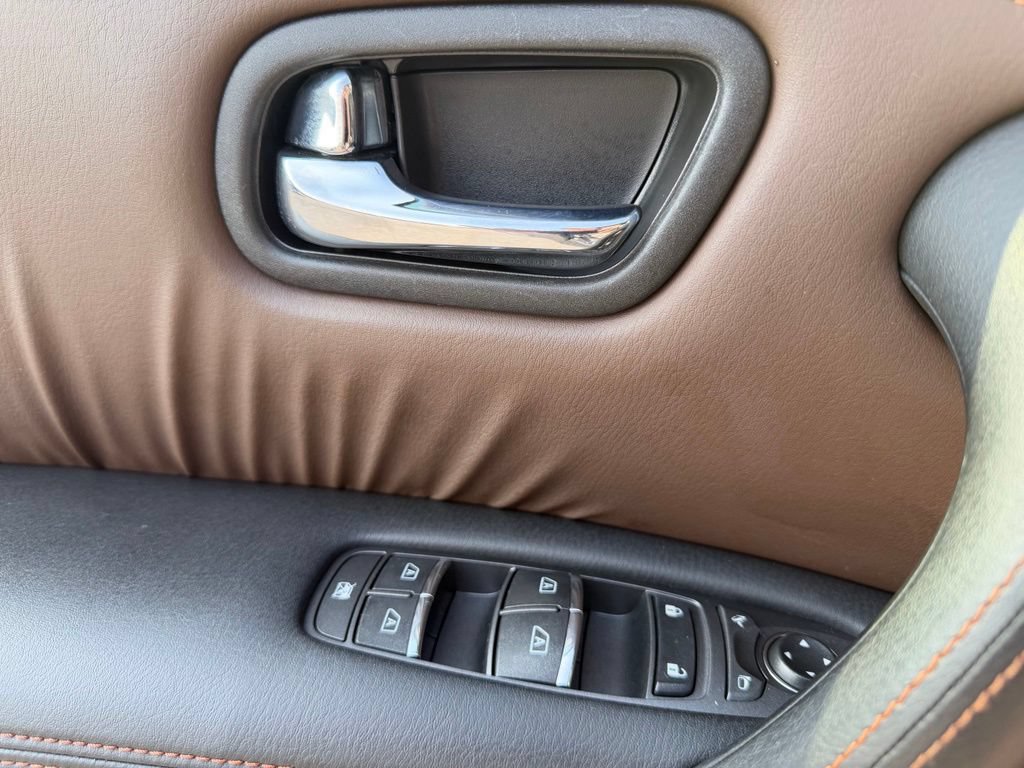 Used 2020 Nissan Armada Platinum RWD image 21