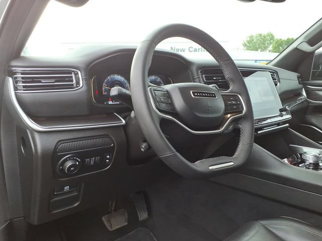 Certified 2023 Jeep Wagoneer L 4WD image 14