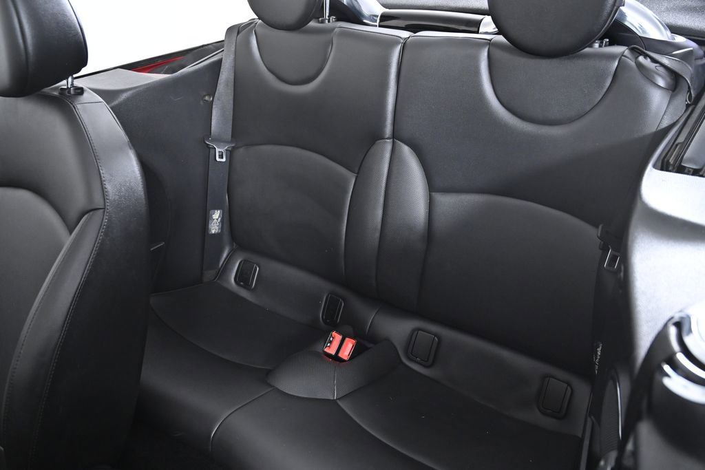 Used 2011 MINI Cooper S image 25