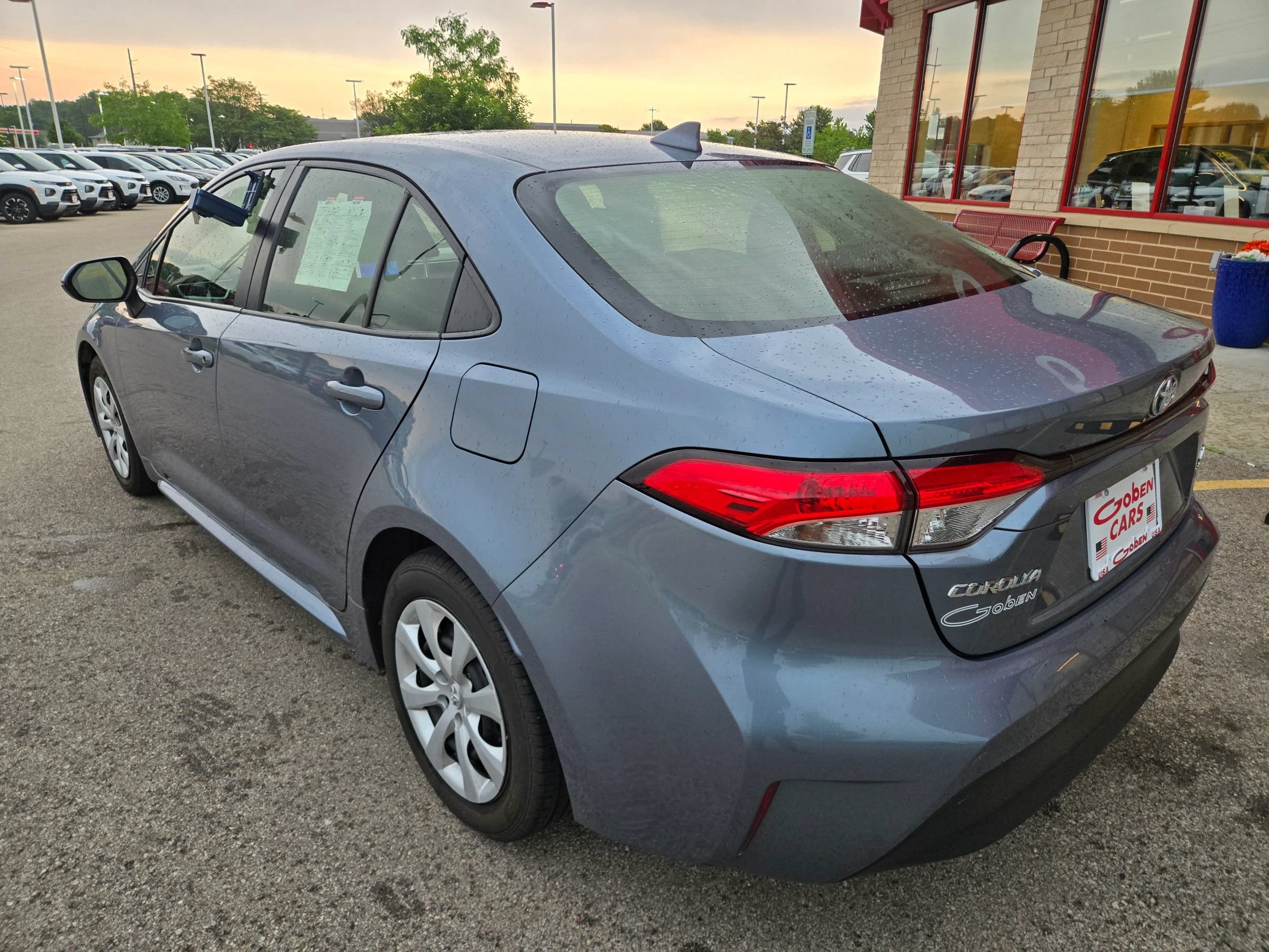 Used 2023 Toyota Corolla LE FWD image 6