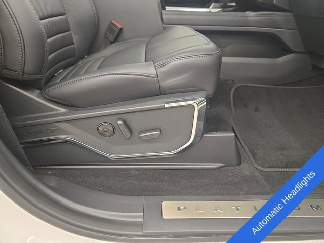 New 2026 Ford F250 Platinum AWD/4WD image 10