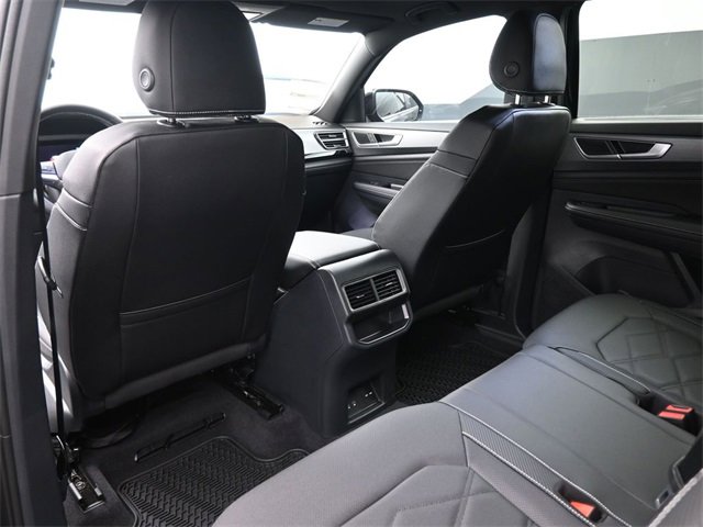 New 2026 Volkswagen Atlas Cross Sport SE image 2