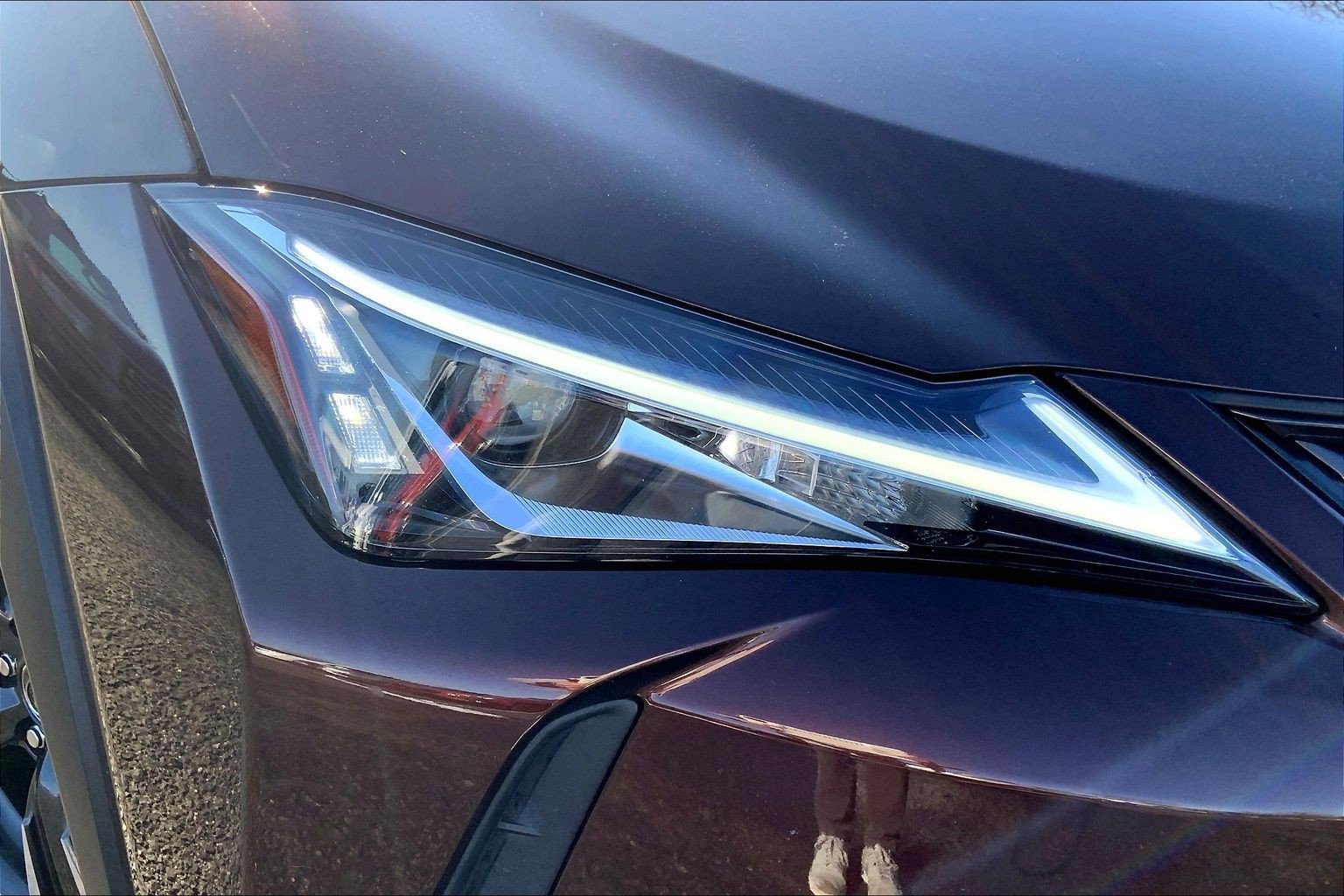 Used 2019 Lexus UX 250h image 25