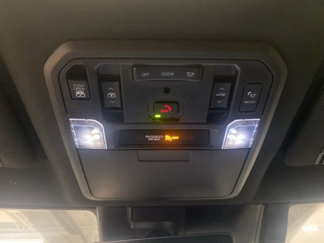 Used 2022 Toyota Tundra Platinum w/ Advanced Package image 27