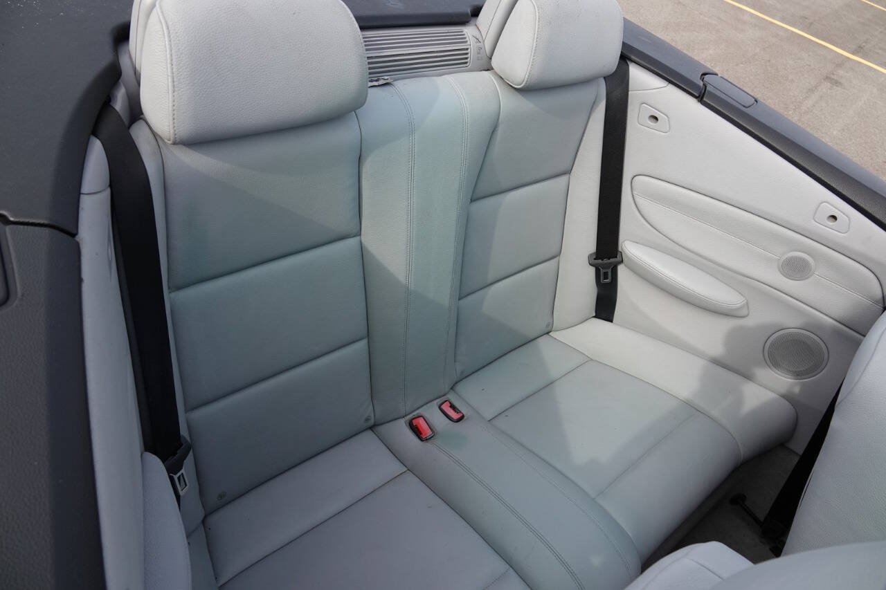 Used 2009 BMW 128i Convertible RWD image 79