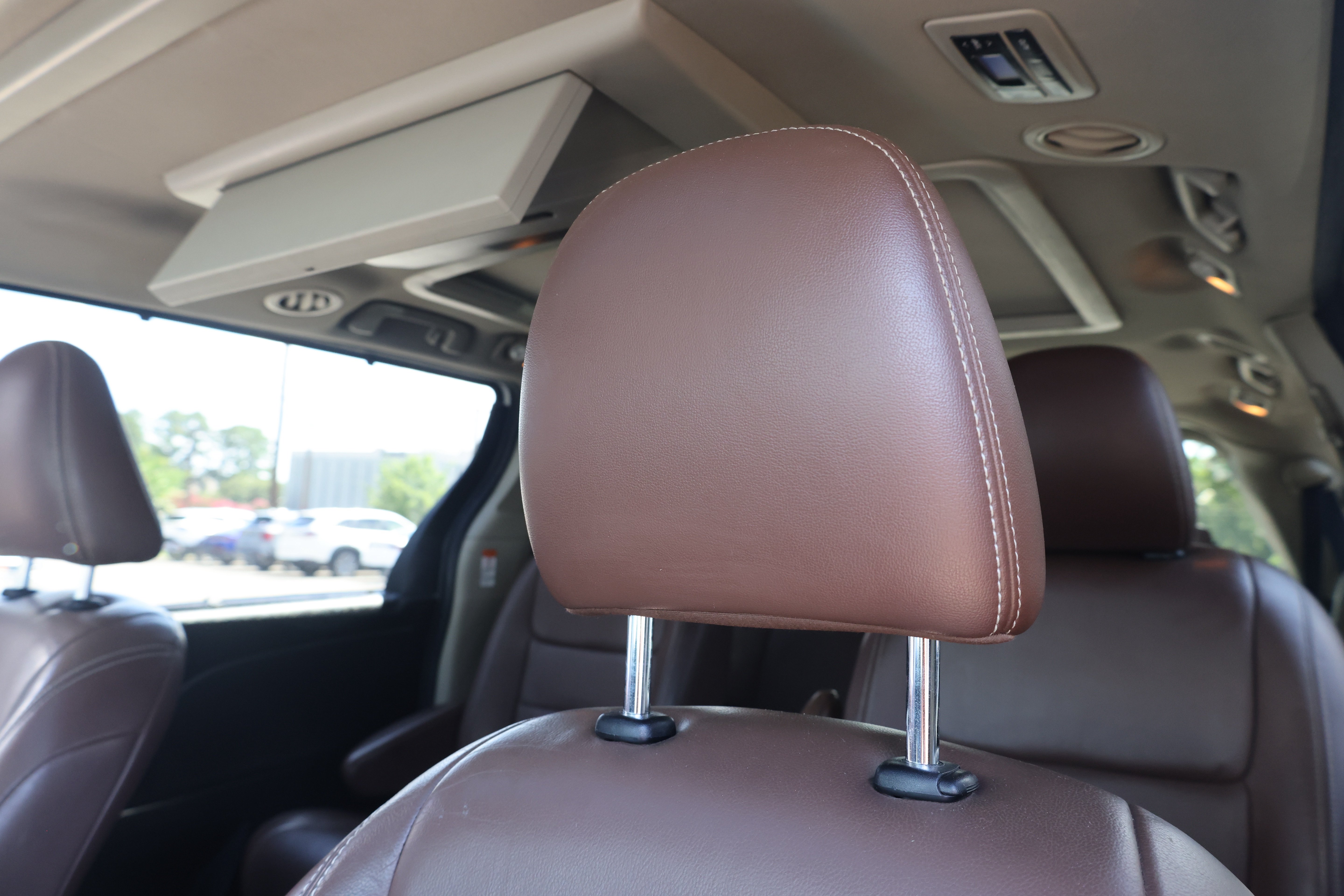 Used 2015 Toyota Sienna Limited Premium AWD/4WD image 16
