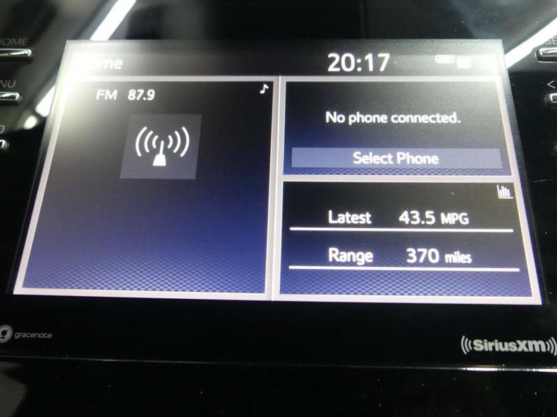 Used 2022 Toyota Camry SE w/ Cold Weather Package FWD image 41