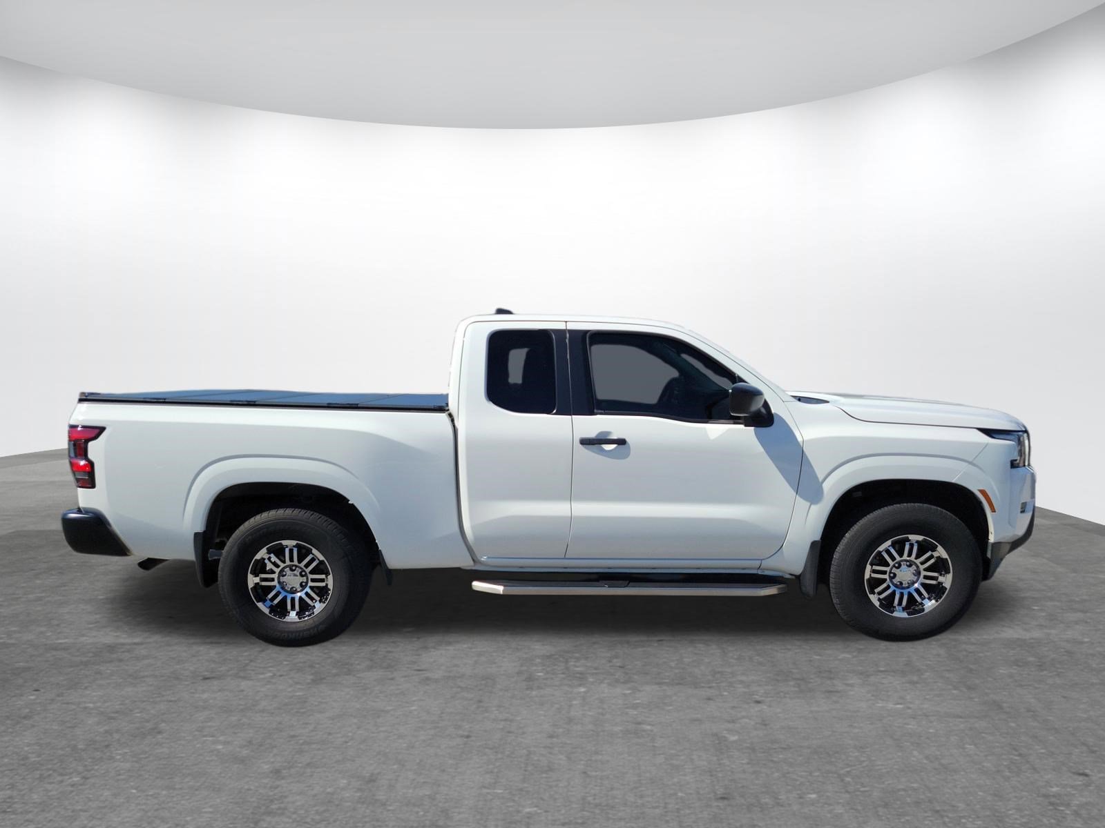 Used 2023 Nissan Frontier S w/ Technology Package AWD/4WD image 4