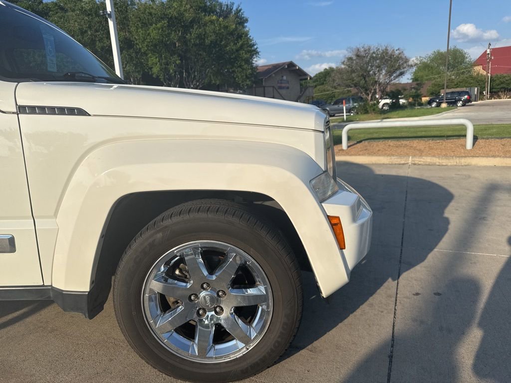 Used 2008 Jeep Liberty Limited w/ Premium Group II image 12