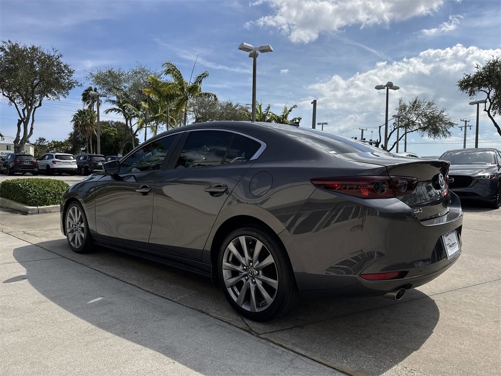 Used 2019 MAZDA MAZDA3 Sedan w/ Preferred Package image 27