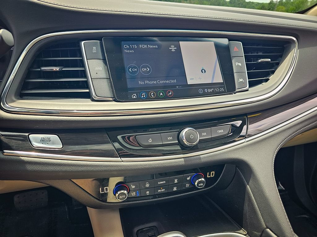 Used 2020 Buick Enclave Premium w/ Sun and Sites Package AWD/4WD image 25