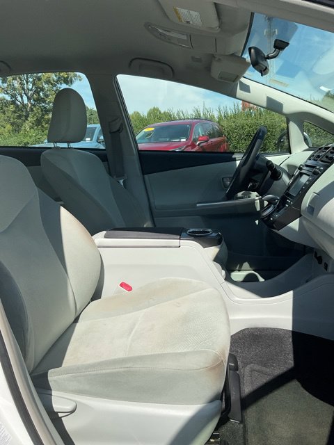 Used 2012 Toyota Prius V Three FWD image 16