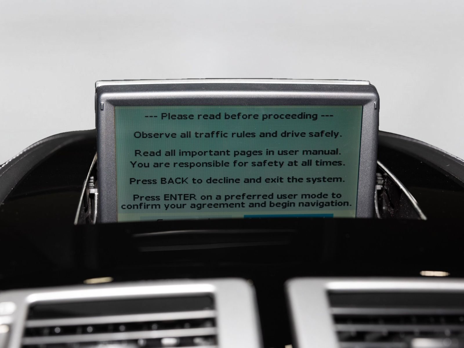 Used 2011 Aston Martin Rapide RWD image 35