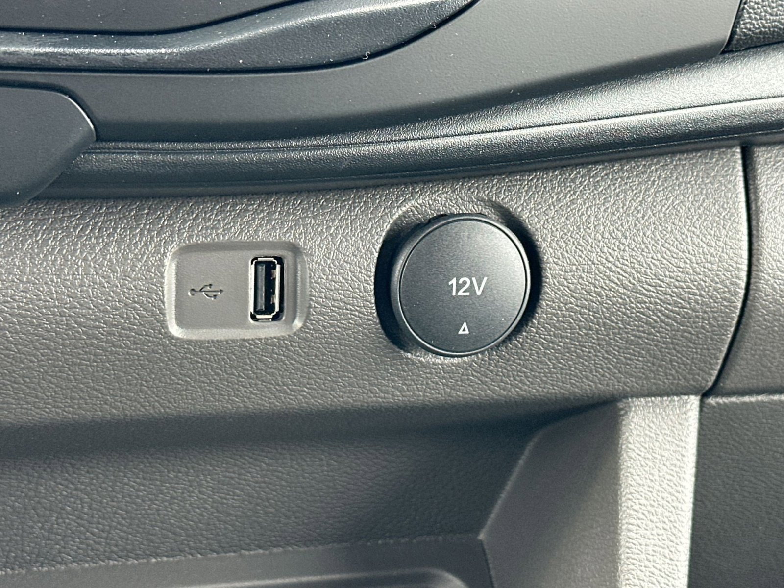 New 2026 Ford Transit 350 Base w/ Load Area Protection Package image 27