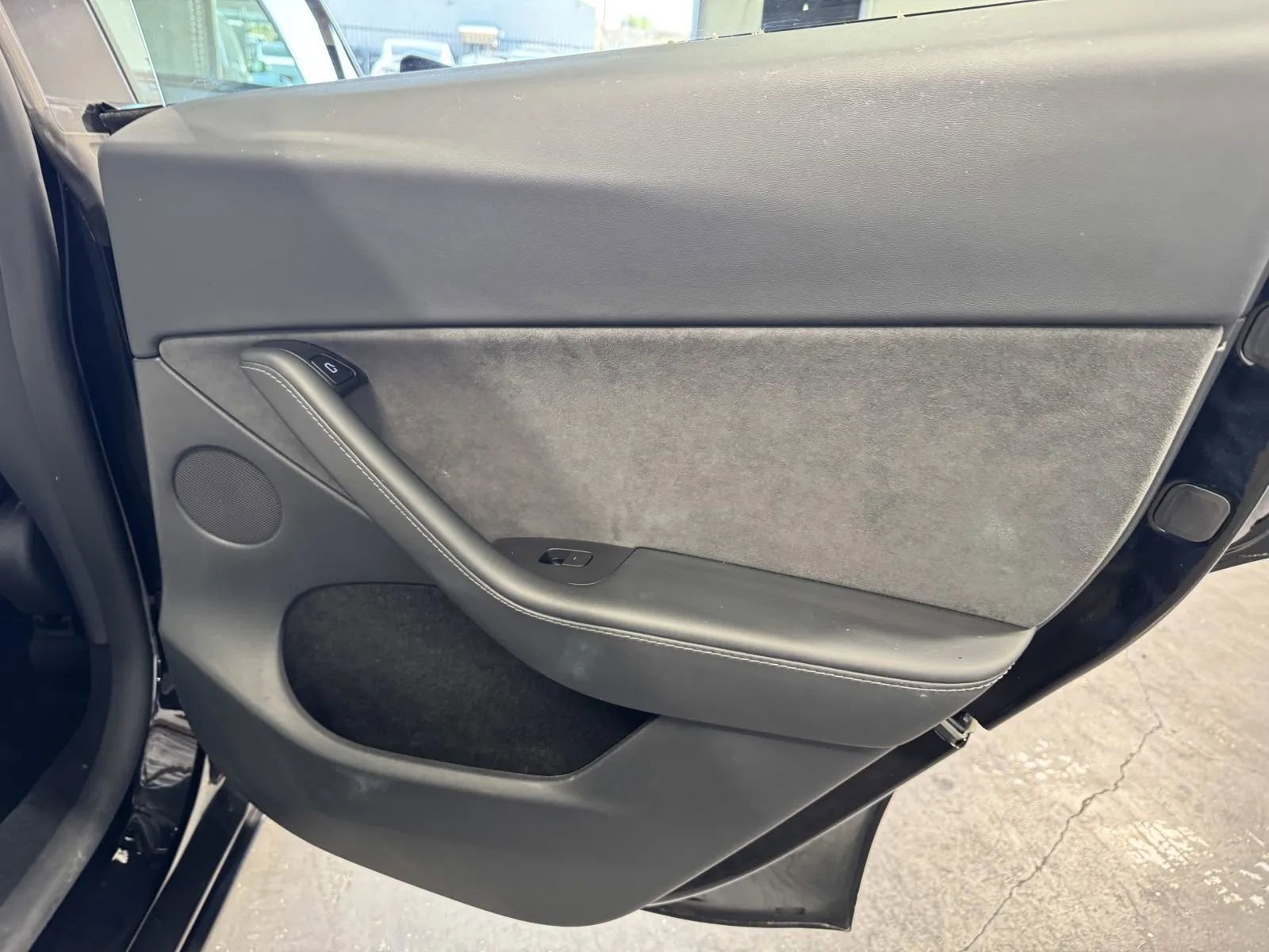 Used 2023 Tesla Model Y Long Range image 9