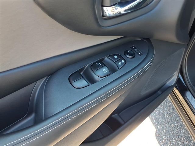 Used 2020 Nissan Murano SV image 17