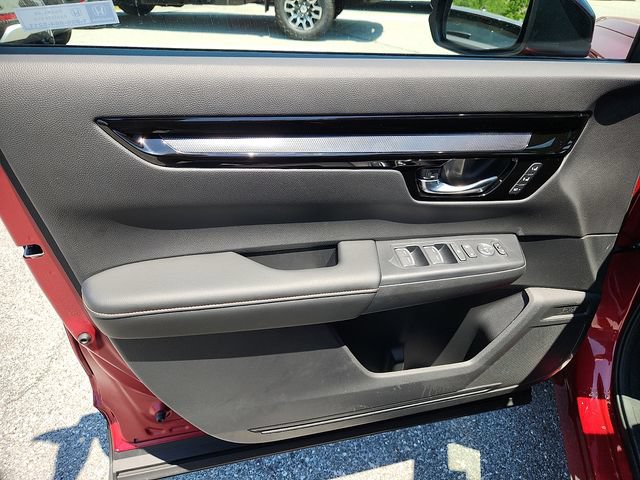 Used 2025 Honda CR-V Sport Touring image 12