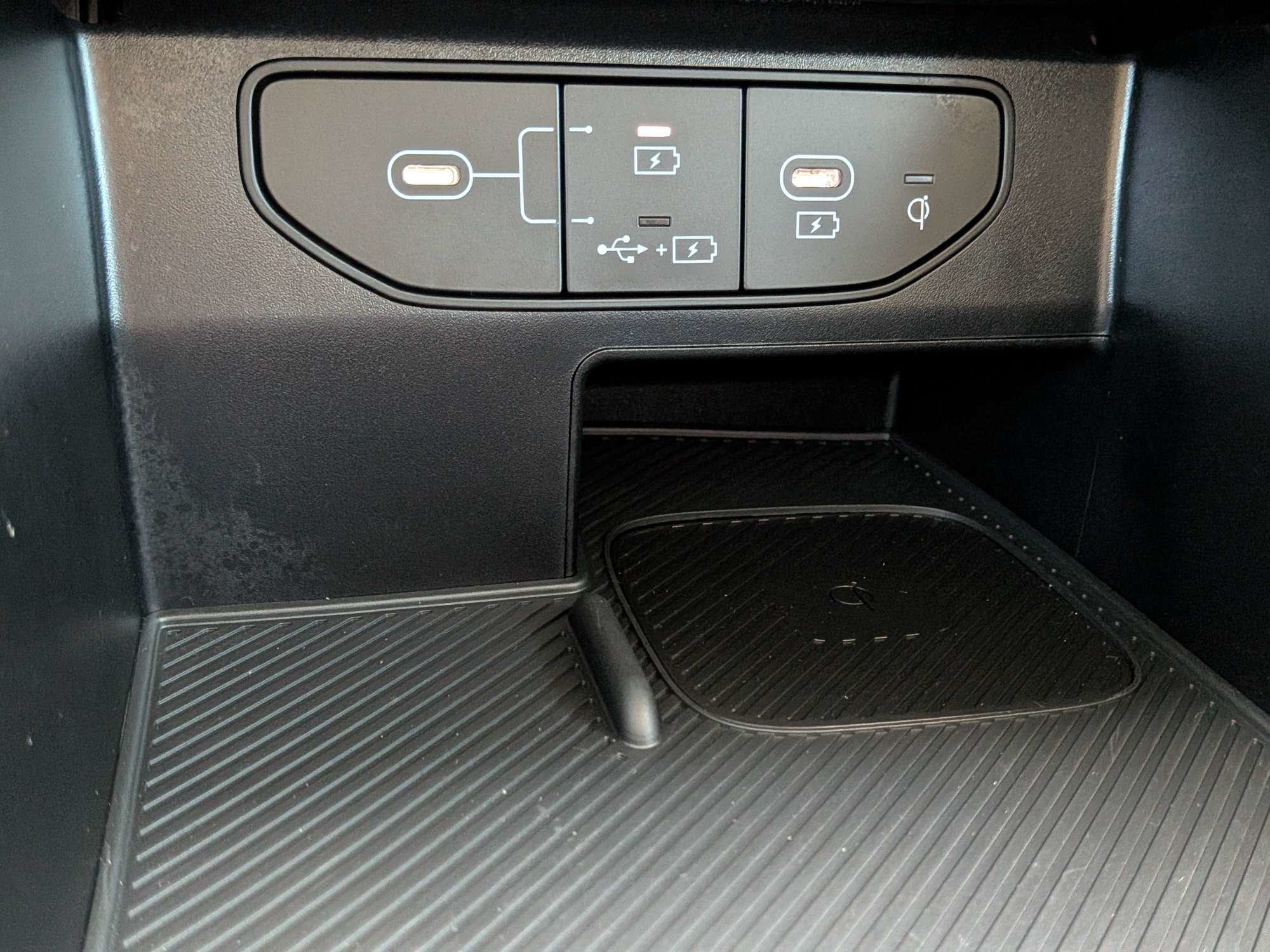 Certified 2025 Kia Sorento EX AWD/4WD image 29