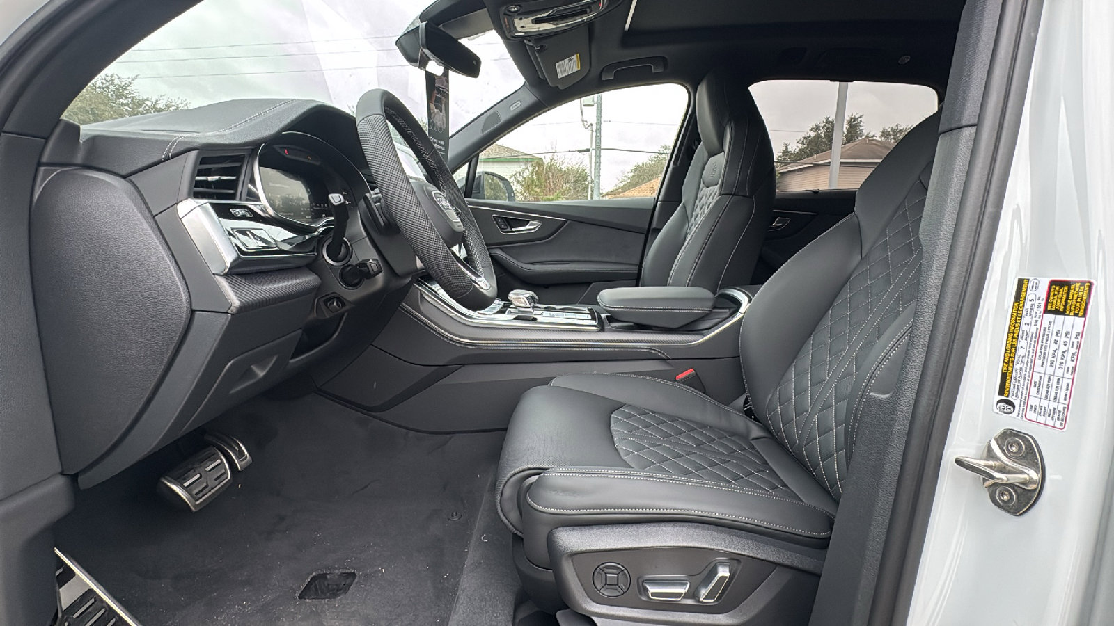 New 2026 Audi SQ7 Premium Plus image 9