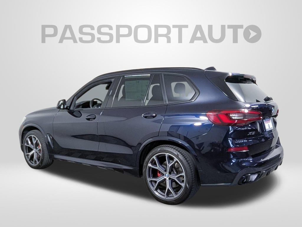 Certified 2023 BMW X5 xDrive40i w/ M Sport Package AWD/4WD image 3