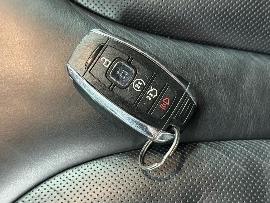Used 2018 Lincoln MKC Select w/ Select Plus Package FWD image 39