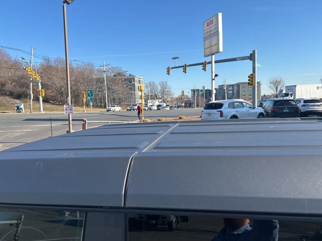 Used 2025 Ford Bronco Big Bend image 6