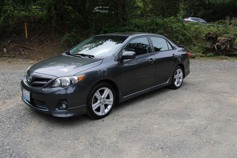 Used 2013 Toyota Corolla S w/ Premium Pkg image 1