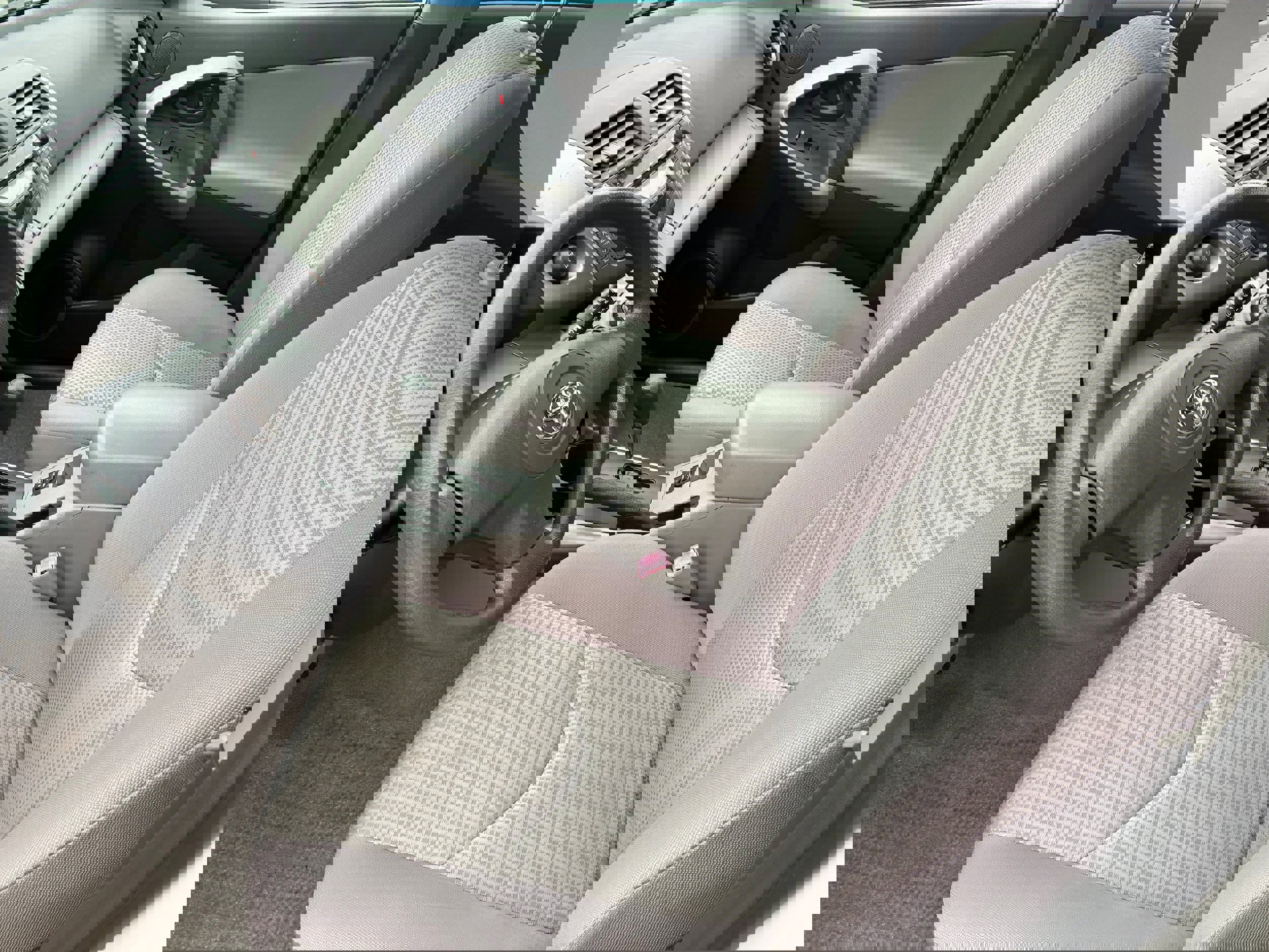 Used 2006 Toyota RAV4 4WD image 5